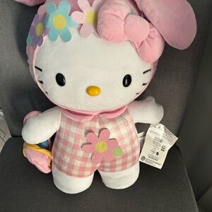 Hello Kitty Easter greeter NWT